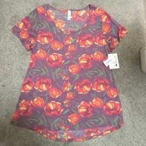 SALE 🎉 LuLaRoe Classic Tee XL NWT